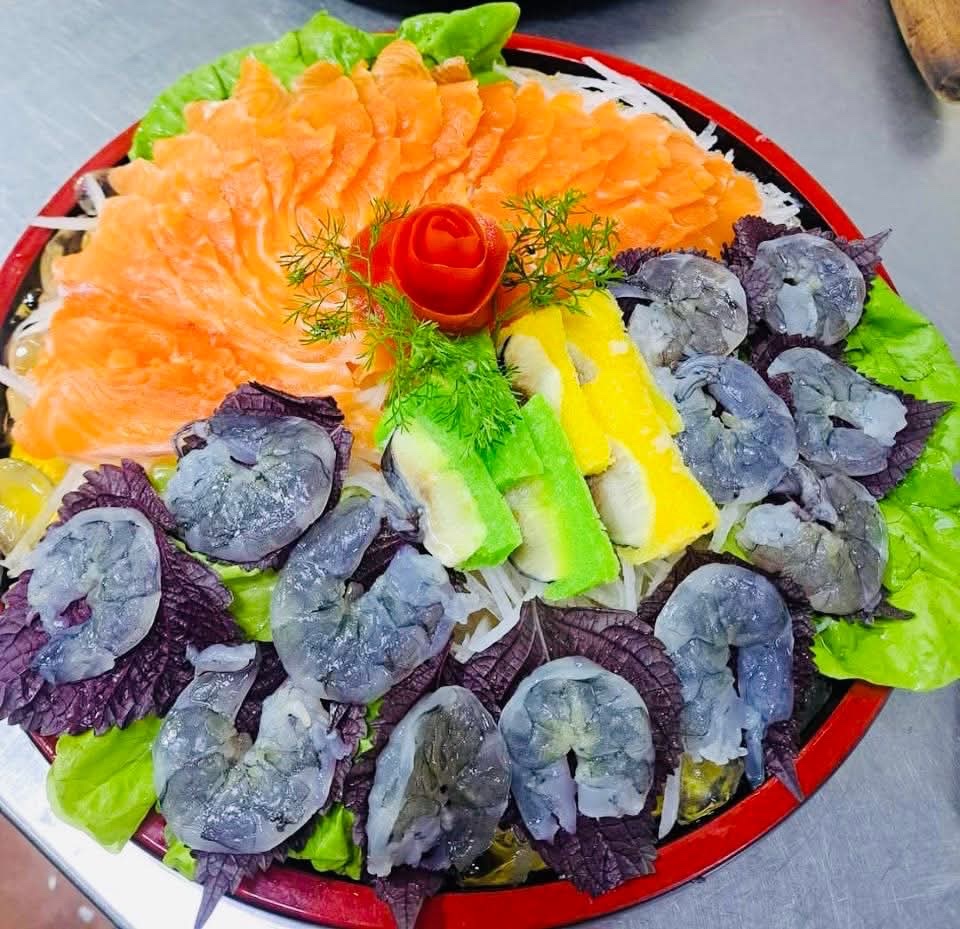 Cá hồi Sapa gỏi sashimi tại Ven Sông Quán